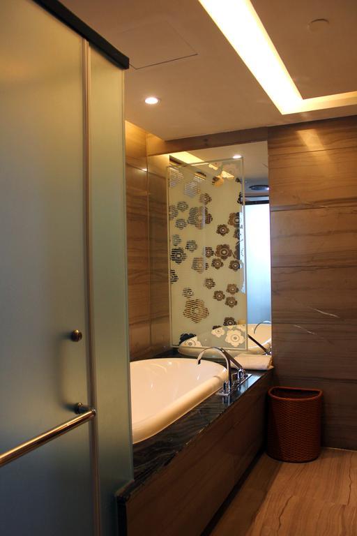 Zhangjiagang Zhonglian Gdh International Hotel Cameră foto
